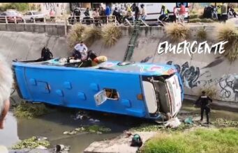 Murió una persona en accidente Qrobus