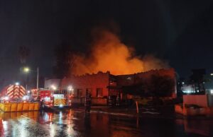 Incendio consume el Restaurante La Bocha