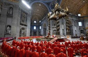 Oran Cardenales por elección papal