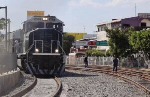 Reafirman, estación del Tren en Santa María Magdalena