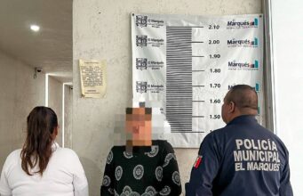 Detienen a mujer por maltrato animal en El Zapote