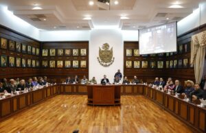 Se reúnen autoridades por deslaves en la Sierra queretana