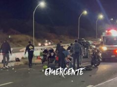 Dos motociclistas lesionados tras ser derribados en Bernardo Quintana; responsable huyó