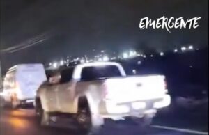 Muere motociclista tras ser embestido en el anillo vial Fray Junípero Serra