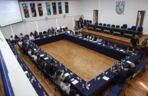 Realizan sesión extraordinaria en la UAQ por manifestaciones