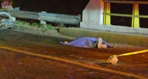 Muere motociclista tras ser arrollado en San Juan del Río