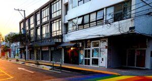 Guadalajara inaugura monumento LGBT+