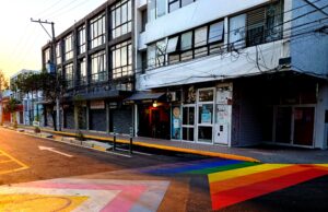 Guadalajara inaugura monumento LGBT+