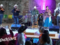 Celebran el Huapango Los Leones de la Sierra del Xichú