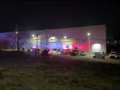 P𝗲𝗹𝗲𝗮 𝗱𝗲 𝗴𝗮𝗹𝗹𝗼𝘀 𝗰𝗹𝗮𝗻𝗱𝗲𝘀𝘁𝗶𝗻𝗮 𝗱𝗲𝗷𝗮 𝗰𝘂𝗮𝘁𝗿𝗼 𝗺𝘂𝗲𝗿𝘁𝗼𝘀 𝗲𝗻 𝗖𝗼𝗿𝗿𝗲𝗴𝗶𝗱𝗼𝗿𝗮