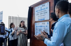 UAQ y Municipio de Querétaro rinden homenajea Gallos Blancos de 1987