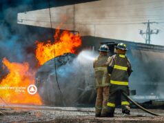Tren se lleva pipa y causa explosión en Viborillas