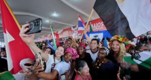 Inaugura Felifer Macías Festival de Comunidades Extranjeras edición pambolera