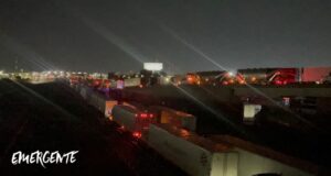 Bloqueo cumple 16 horas en la carretera 57 en El Jofrito