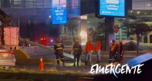 CAÍDA DE SEÑALETICA EN CONSTITUYENTES DEJA UN DETENIDO