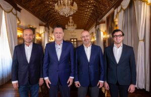 Gobernador de Querétaro anuncia ajustes en su equipo de trabajo