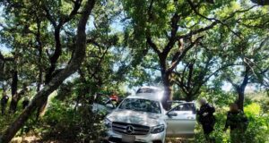 Un policía sin vida y uno lesionado en emboscada en San Ciro de la Costa