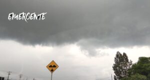 Lluvias en la capital queretana bajo supervisión de Protección Civil