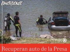 Extraen auto de la Presa del Carmen en El Marqués