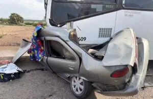 Choque Automovilísico arrebata la vida de madre e hijo en San Juan del Rio
