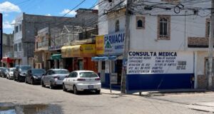 Bebe muere en una farmacia en San Antonio de la Punta.