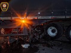 Muere conductor tras impactar su camioneta contra un tráiler en la carretera Tequisquiapan–Querétaro
