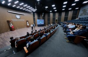 Cabildo del Municipio de Querétaro comienza actividades desde la madrugada