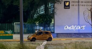 Muere masculino al interior de su auto en 5 de febrero
