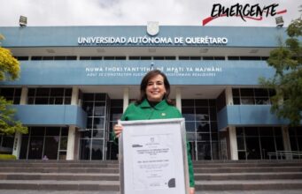 Recibe Silvia Amaya Llano constancia como Rectora electa de la UAQ