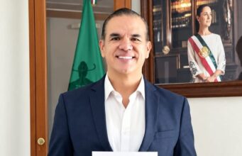 Renuncia Ruiz Olaes a la SEP para comenzar elecciones internas en Morena